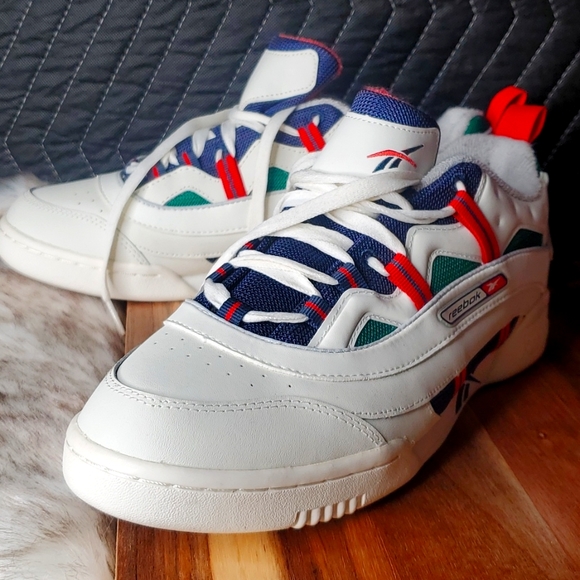 Reebok Other - Mens Reebok shoes